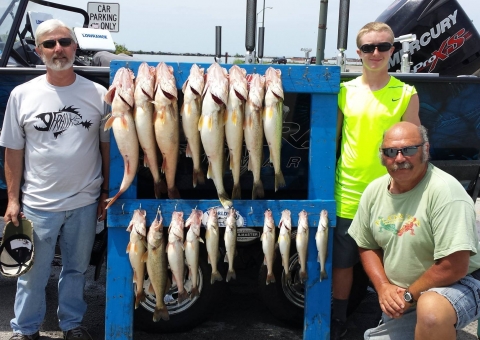 blue-dolphin-walleye-customer-2015-28