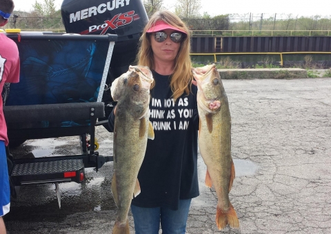 blue-dolphin-walleye-customer-2015-52