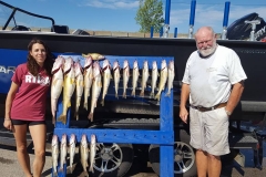 blue-dolphin-walleye-charter-customer-15