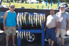 blue-dolphin-walleye-charter-customer-21