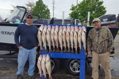 blue-dolphin-walleye-charter-customer-39