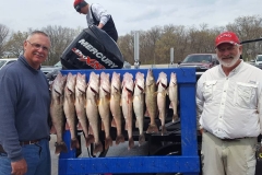 blue-dolphin-walleye-charter-customer-49