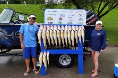 blue-dolphin-walleye-charter-customer-72