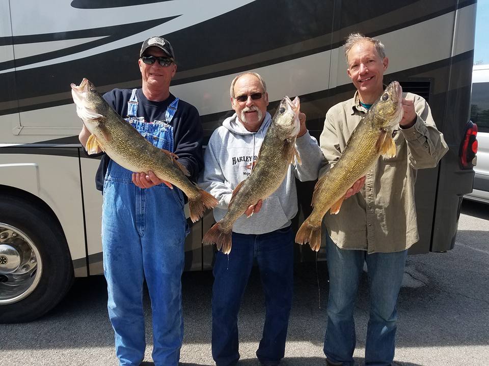 Blue Dolphin Lake Erie Charters - April 2017