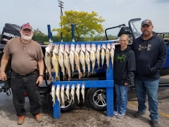 Blue Dolphin Walleye Charters - May 2017