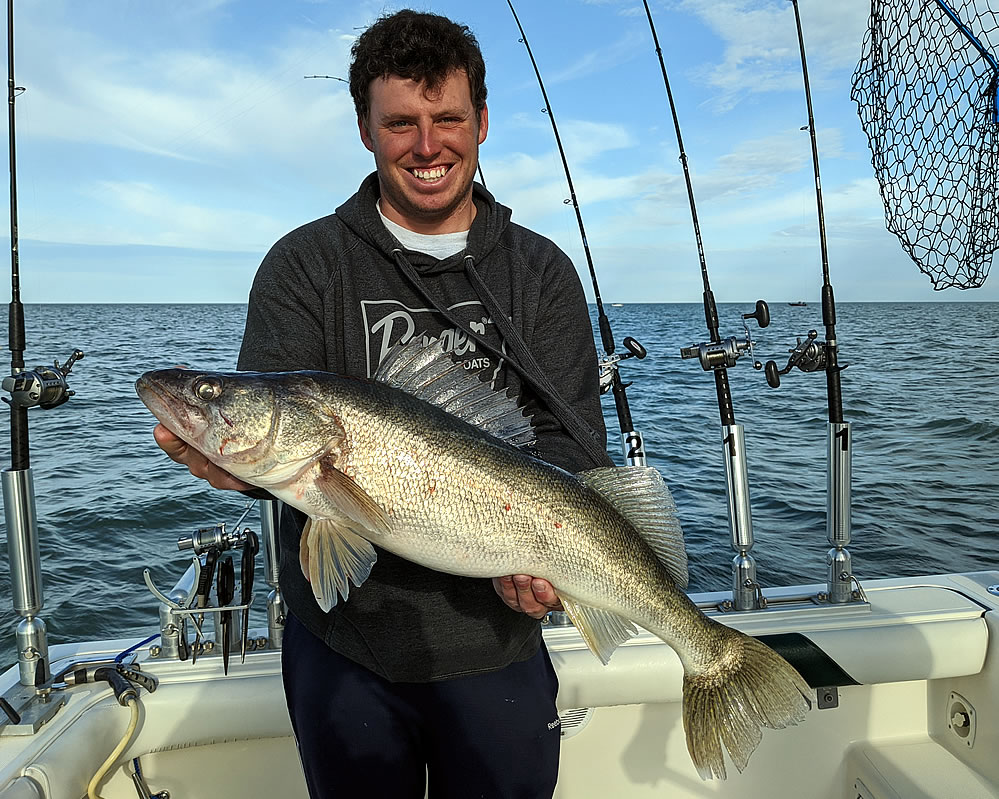 Read more about the article Lake Erie Walleye Fishing Report – 5.10.20